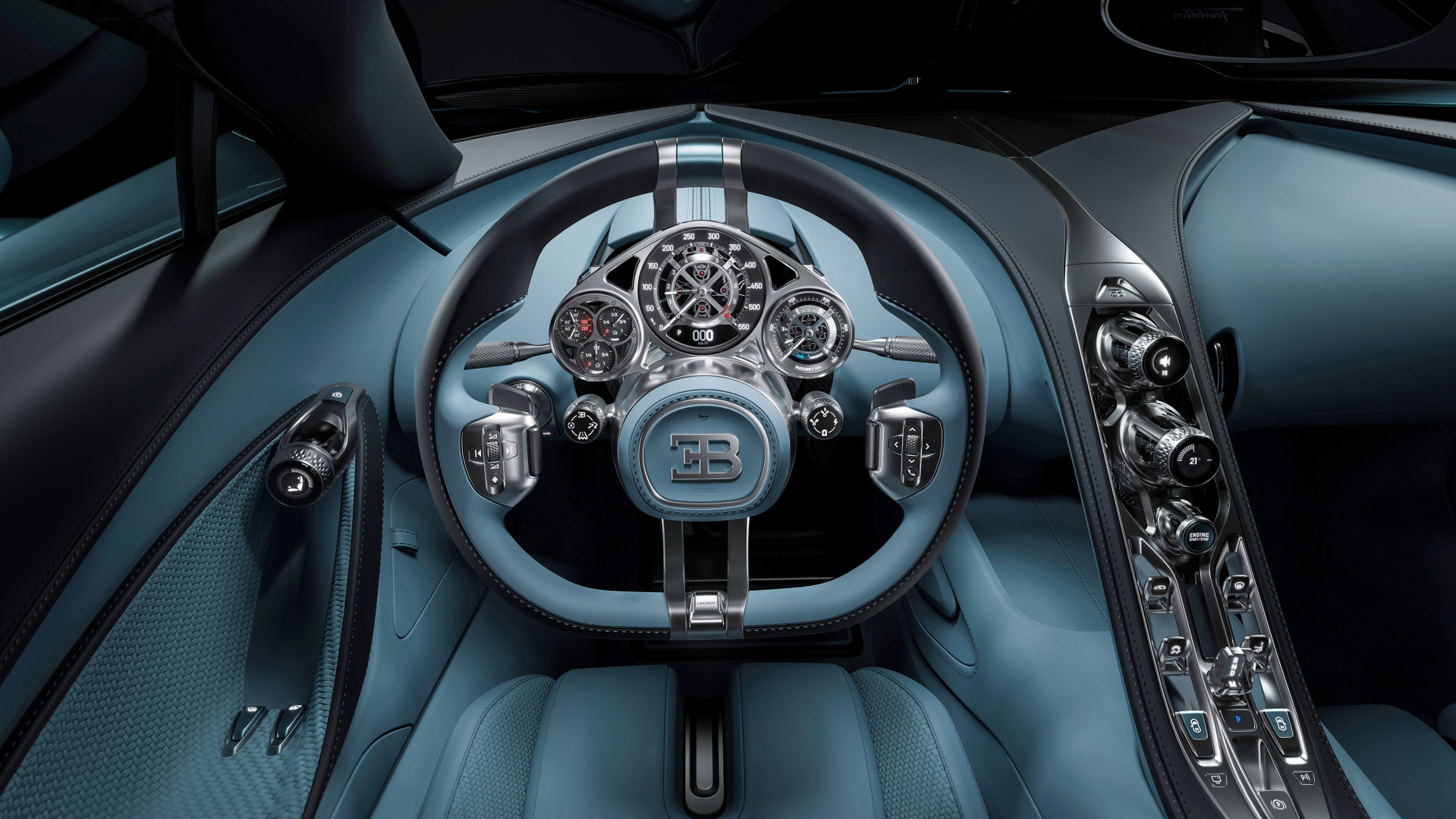 SMALL_BUGATTI-World-Premiere-Presskit-Images-39-CGI